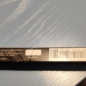 Younique Eyeliner - Pristine